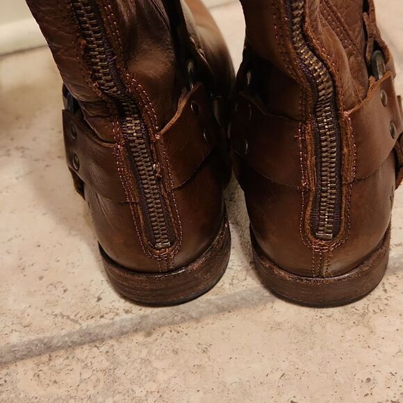 Frye Women's Phillip Harness Dark Brown Tall Brown Riding Boots Size 8.5 - Picture 5 of 14